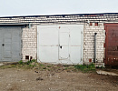 Кирпичный гараж в Институтской части города